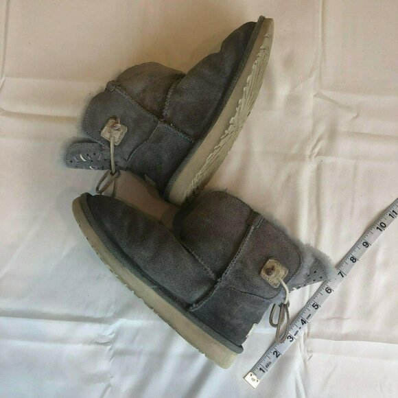 UGG Adoria Tehuano Gray Boots Bootie Shearling Lined Girls 4 / 34 (h9S - Picture 5 of 11